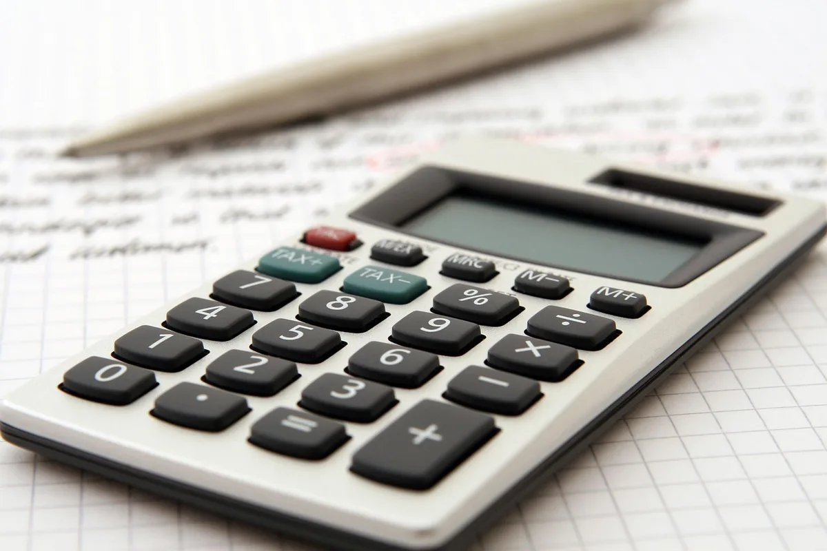 Vente de crypto enregistrée avec calculatrice et reçu pour estimer la plus-value